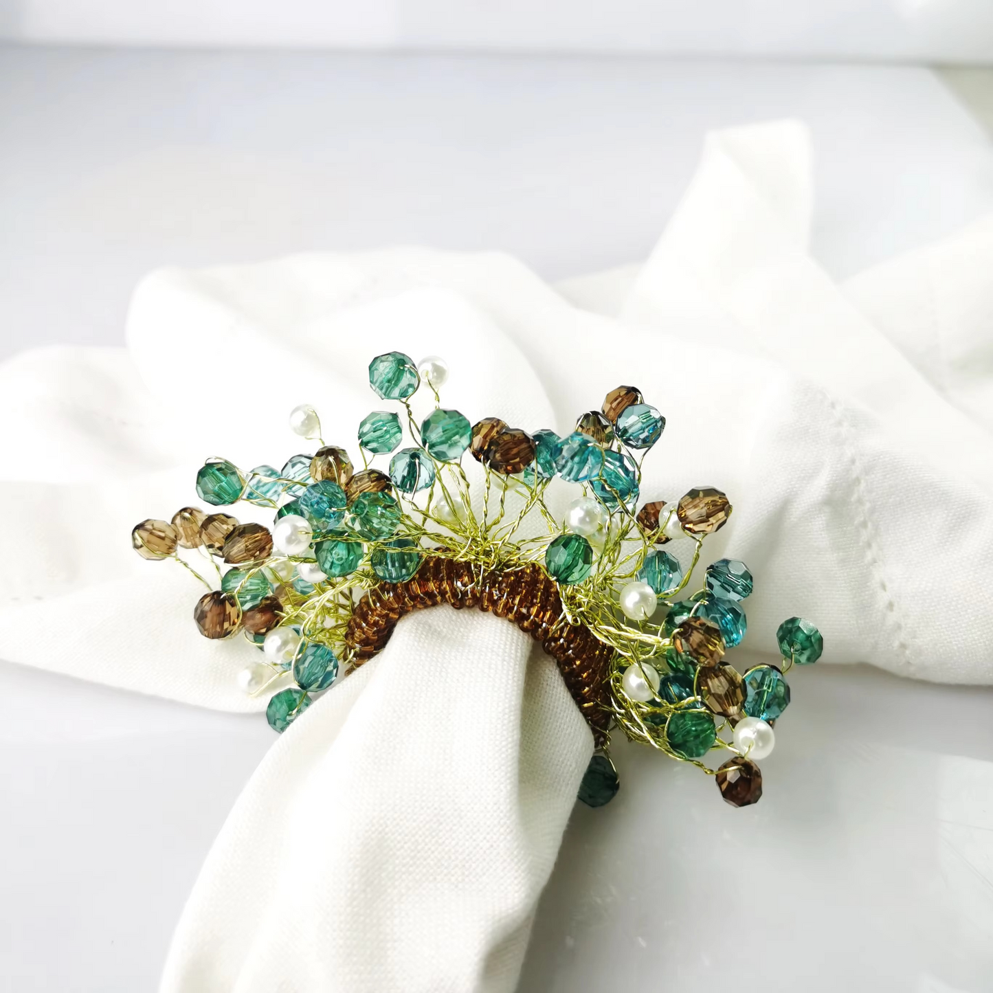 Norvo | Fargerik Akryl Perle Serviettring Sett med 4