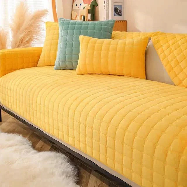 Norvo | VelvetCozy - Plush velvet anti-slip sofa cover for added elegance and comfort
