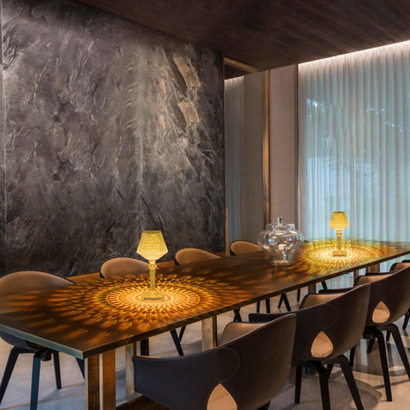 Norvo | Diamond Glow Oppladbar Krystall Bordlampe