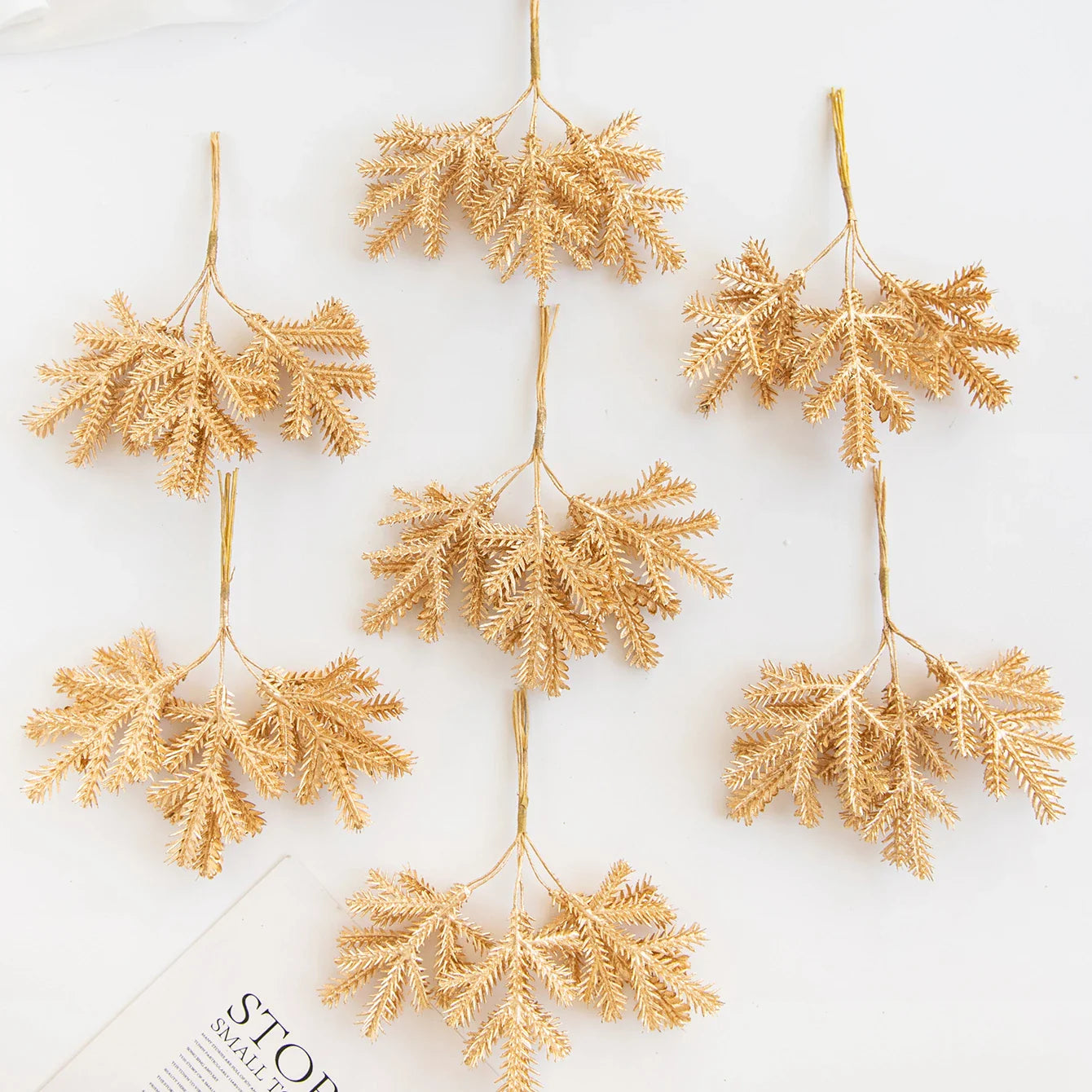 Norvo | CactusCharme | Luksuriøs Grønn Blader Dekorasjon