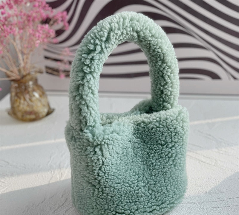 Norvo | Kosedyr Plush Mini Bucket Bag