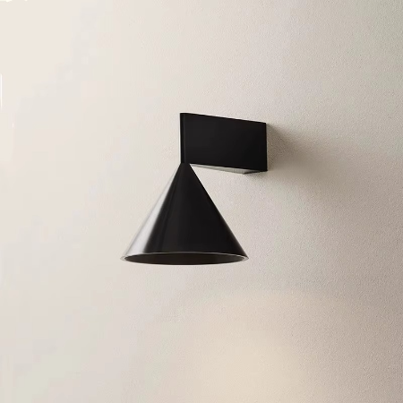 Norvo | Elegant nordisk konformet vegglampe for moderne interiører
