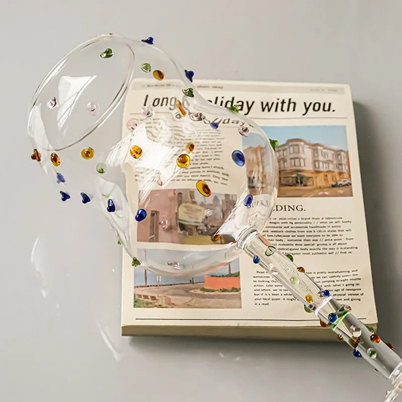 Norvo | Fargerike Prikker Vinglass