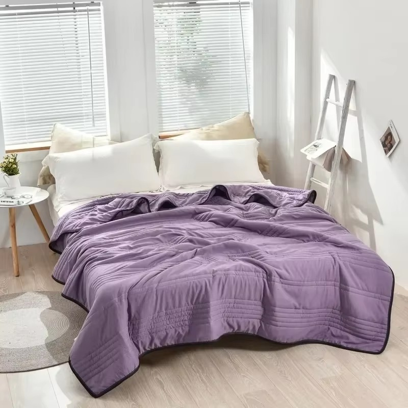 Norvo | Sommer Lett Quilt Solid Farge Helårs Comforter for Dobbeltseng
