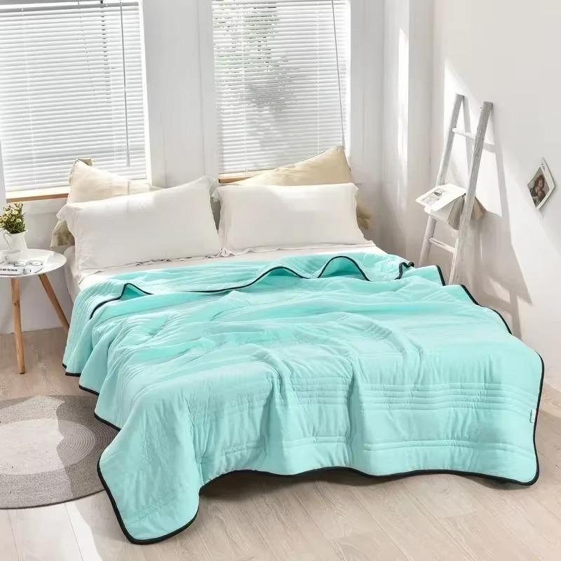 Norvo | Sommer Lett Quilt Solid Farge Helårs Comforter for Dobbeltseng