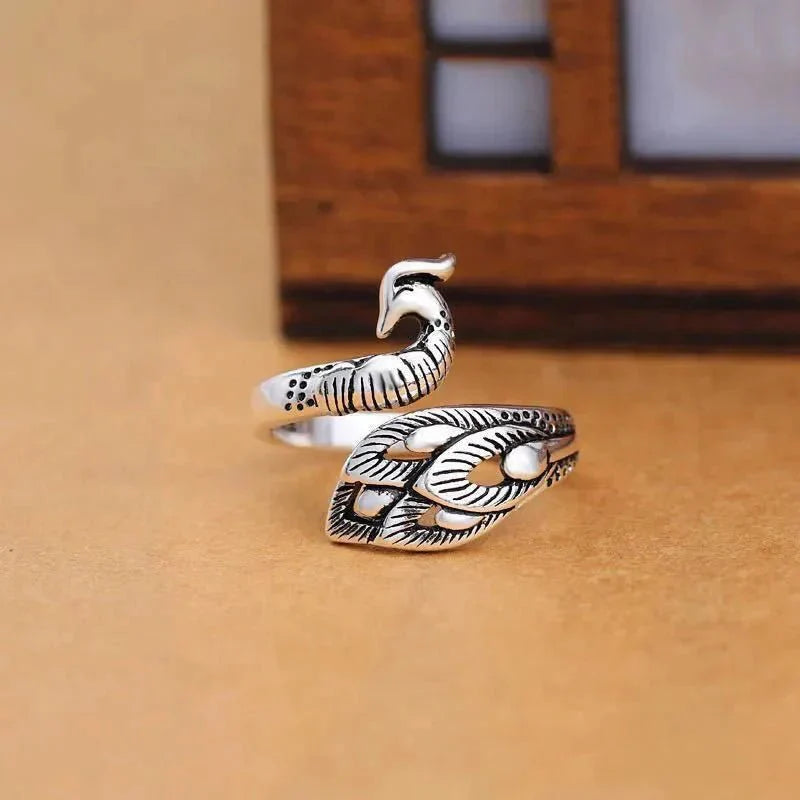 Norvo | Strikk Nest - Den Magiske Ringen - Strikk enkelt og med stil!