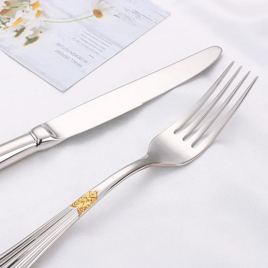 Norvo | Elegant bestikksett i gulldesign