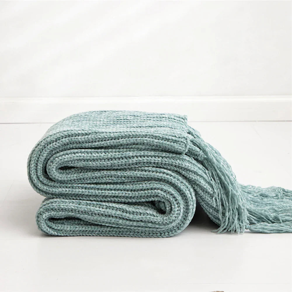HeartCozy Blanket – Luxe Chenille Blanket with Heart Fringes Norvo
