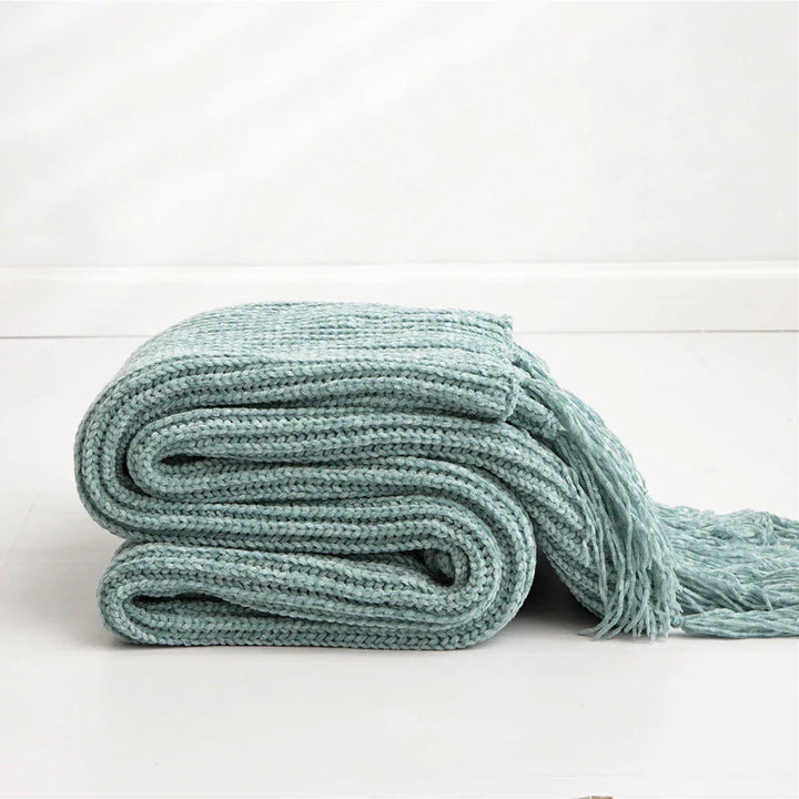 HeartCozy Blanket – Luxe Chenille Blanket with Heart Fringes Norvo