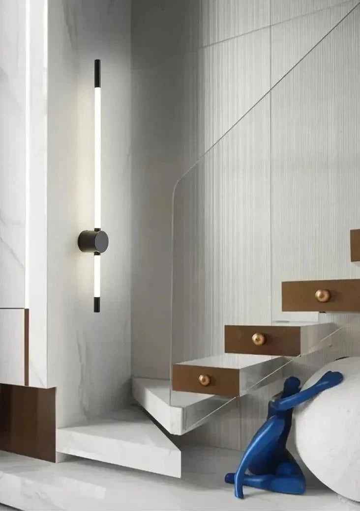 Norvo | AstraBeam – Vertikal LED Vegglampe for Moderne Interiør