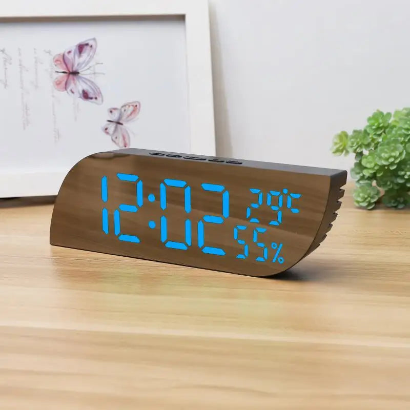 Norvo | LED Digital Vekkerklokke med Dobbelt Skjerm & Ubegrenset Snooze