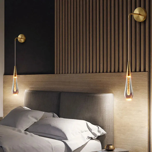 Norvo | Elegant Vegglampe med Funksjonelle Krystaller
