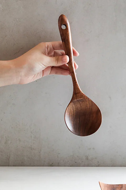 Norvo | Kjøkkensett laget av naturlig teaktre