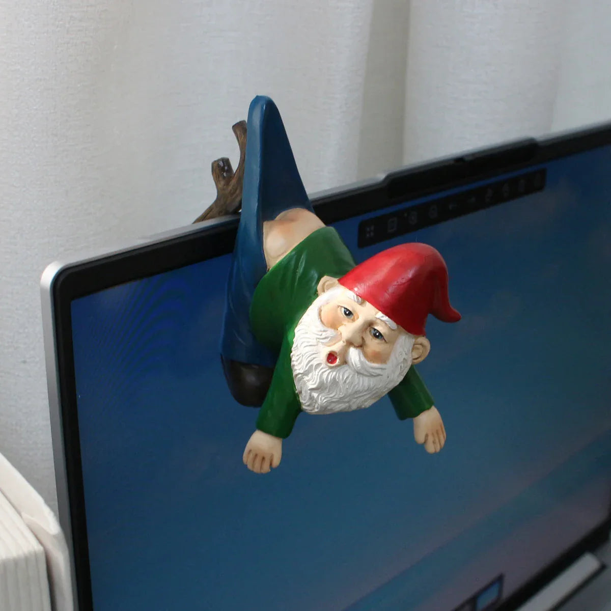 Norvo | Morsom Gnom Blomsterpotteoppheng laget av Harpiks med Bukser på en Gren