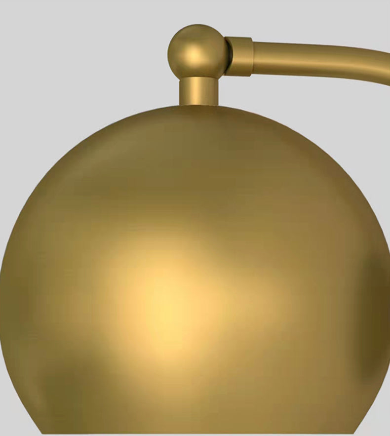 Norvo | AntiqueAura – Klassisk Vintage Vegglampe med Plugg for Elegante Rom