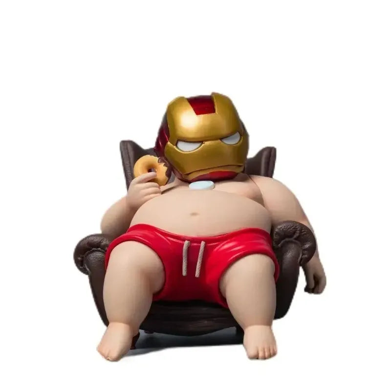 Søt Iron Man anime figur - PVC skrivebord ornament for barn, Avengers samling bil dekorasjon, perfekt gaveidé 12 cm (4,7 tommer)