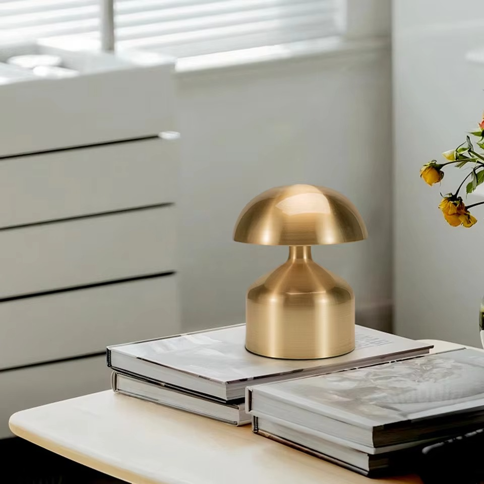 Norvo | Allsidig LED Berørings Nattbordlampe - 3-Farge Dimmbar Nattlys