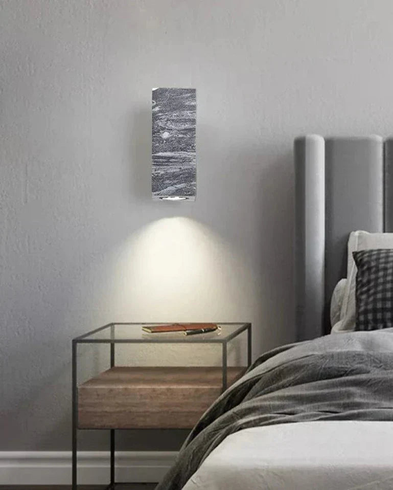 Norvo | ZenBeam – Grå Wabi-Sabi Vegglampe for Tranquil Atmosfære