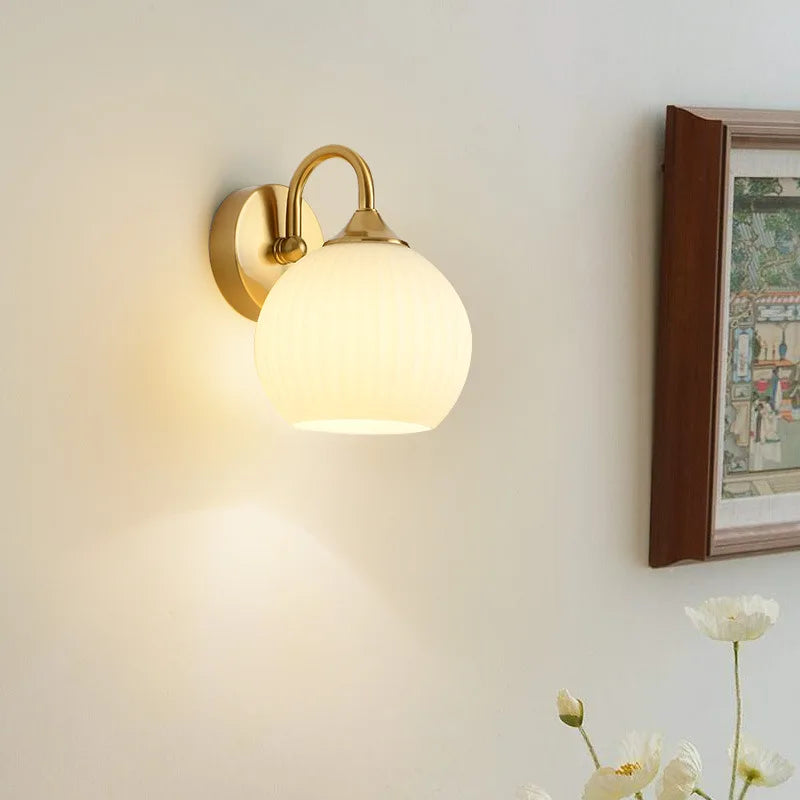 ModernWall - Skandinavisk LED Vegglampe med Glasskål