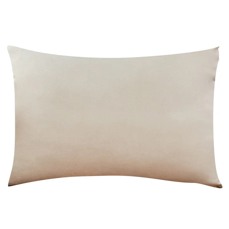 Norvo | Fløyelspute i muntre godterifarger for sofa og soverom