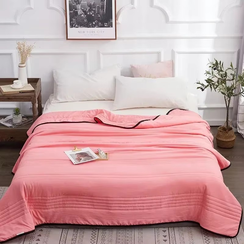 Norvo | Sommer Lett Quilt Solid Farge Helårs Comforter for Dobbeltseng