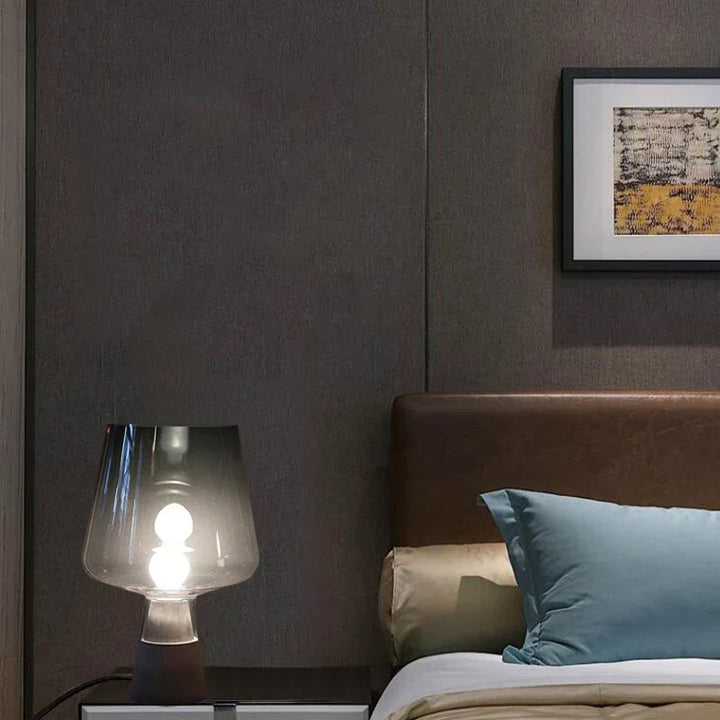 NordicCement Bordlampe – Minimalistisk Design med Betongbase Norvo