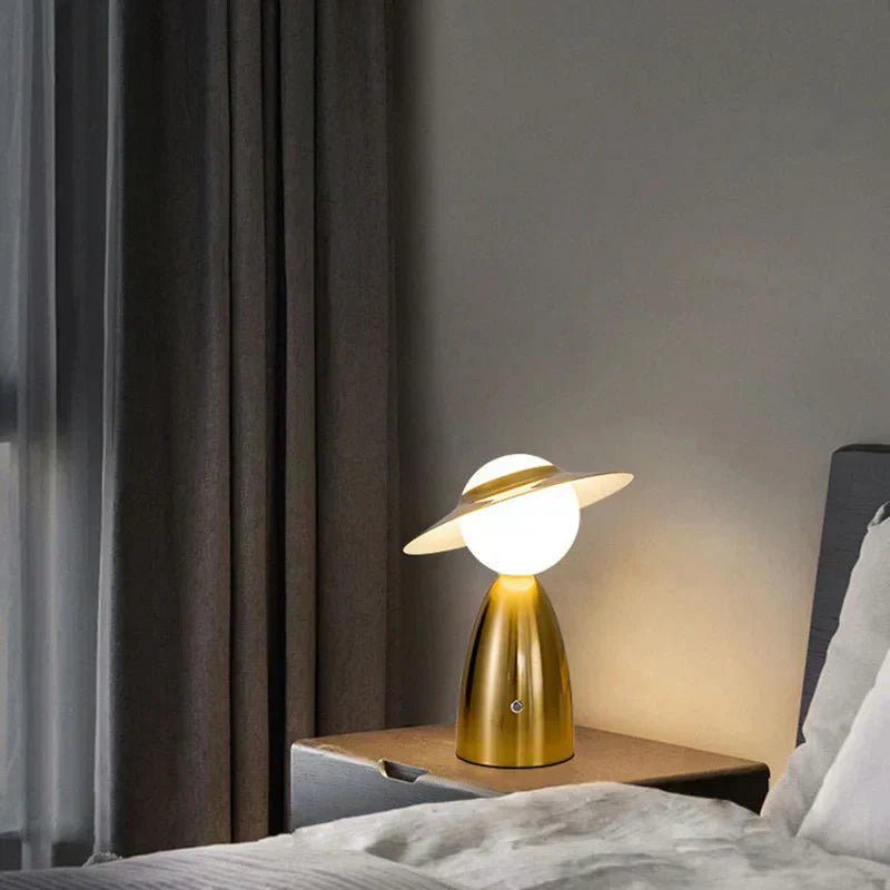 Norvo | Batteri Bordlampe Mann med Hatt
