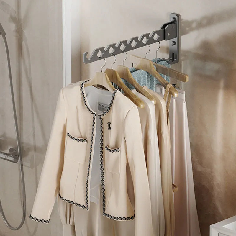 Norvo | Justerbar veggmontert klesstativ - Sammenleggbar kles- og klærorganisator med høyt belastningsdesign