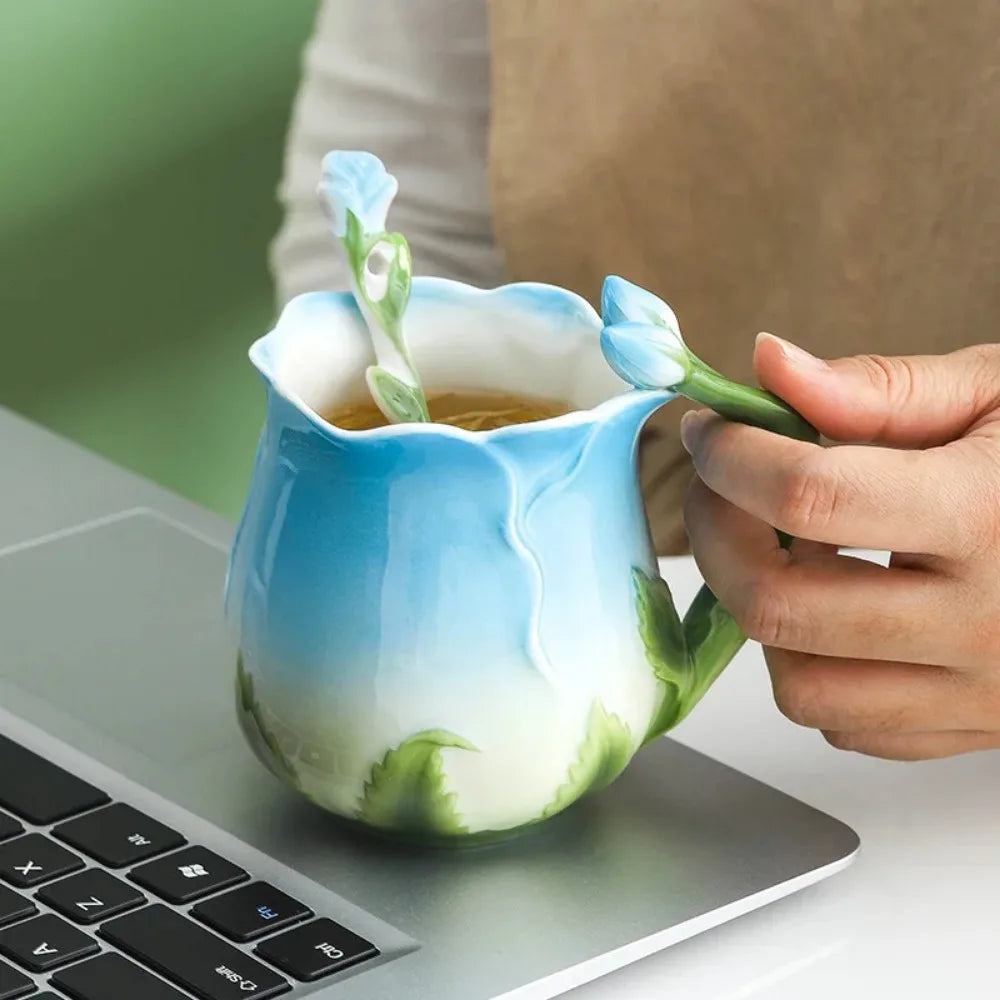 Norvo | 3D Rose Blomst Kaffe Mugge Keramiske Kaffe Mugger Søte Estetiske Vannkopper med Skje Sommer Vinter Drikke Utstyr Valentinsdag Gaver