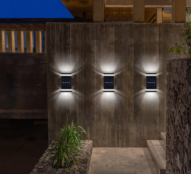 Norvo | BloomRay – Solarvegglampe for vakker hagebelysning