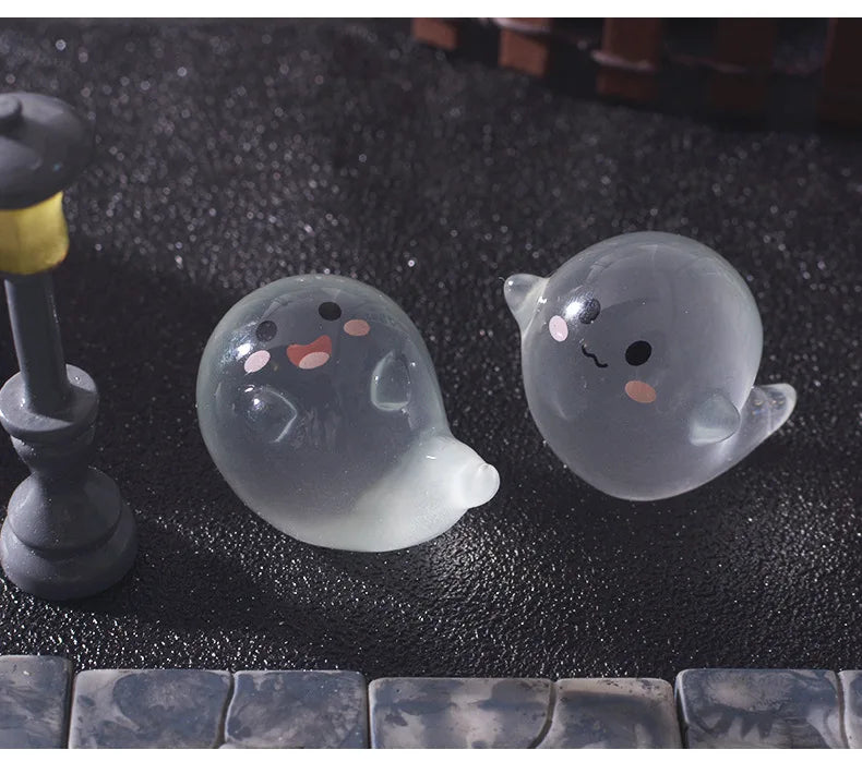 Norvo | Luminous Ghost Halloween Figurer
