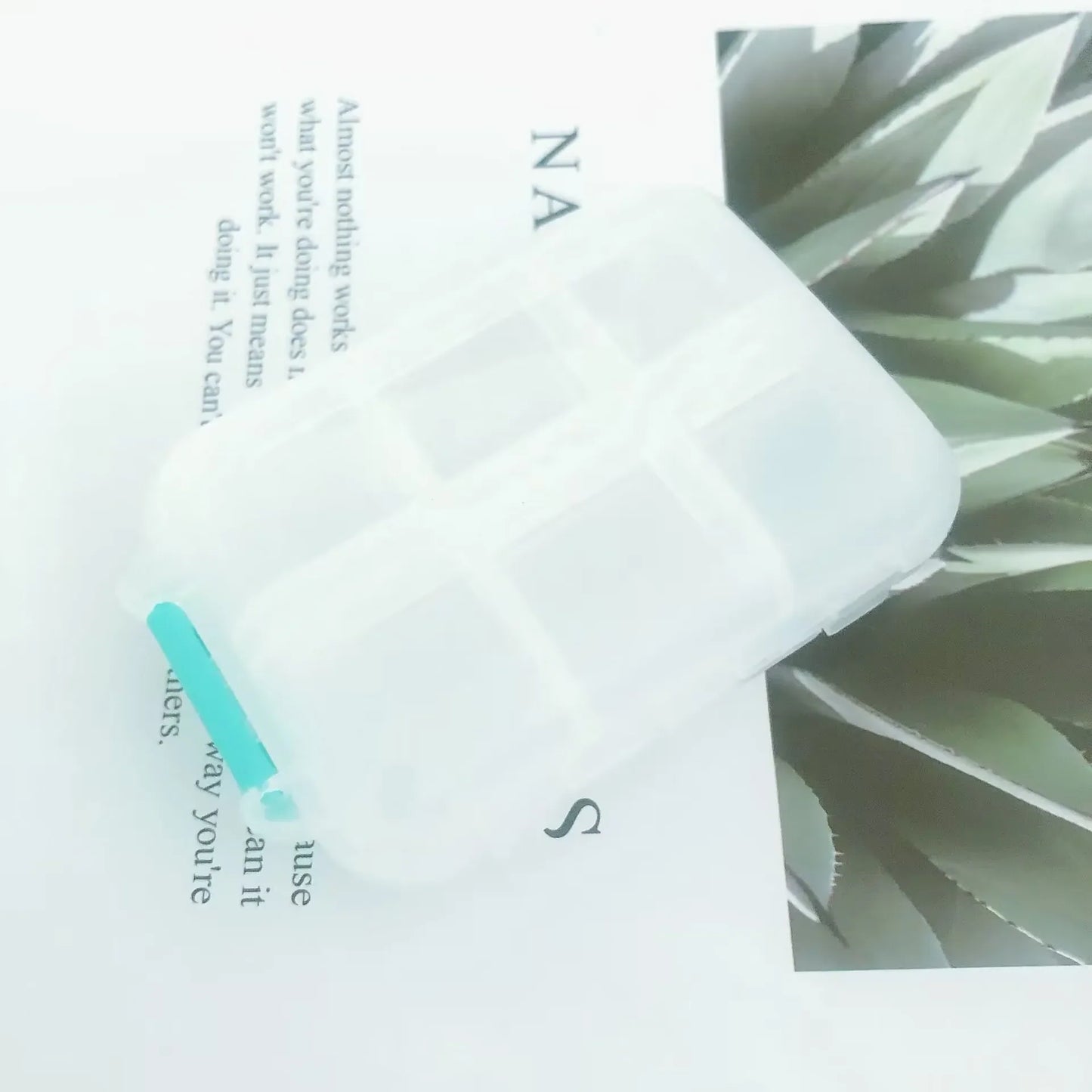 Norvo | MediPocket Reise Pilleetui | Fuktbestandig & Kompakt | 4–12 Rom | For Vitaminer & Medisiner på Farten