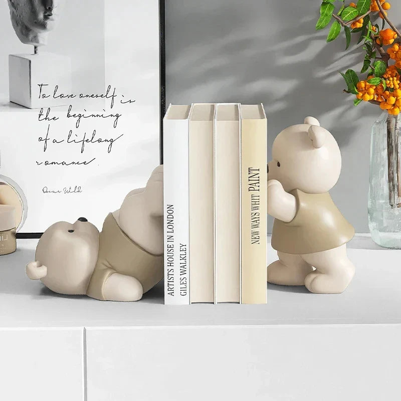 Milo Bear Bokstøtte Dekorativ Figurine i Kremfarge | Norvo