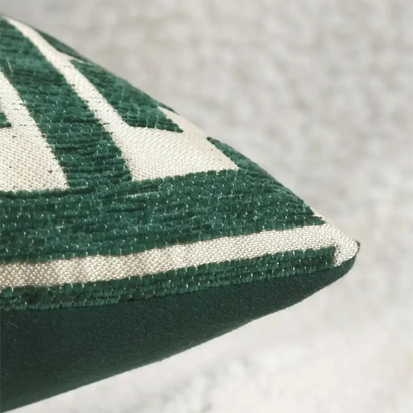 Norvo | Brodert pute uten fyll til sofa og stue