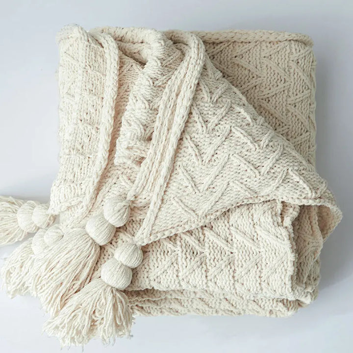 HeartCozy Blanket – Luxe Chenille Blanket with Heart Fringes Norvo