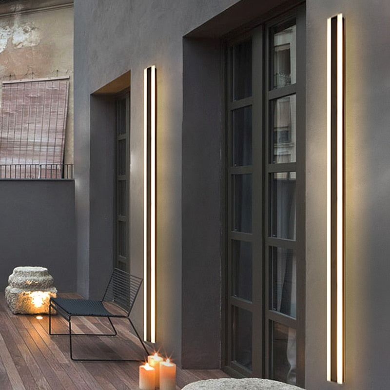 Norvo | Lang Strip LED Elegant Vegglampe