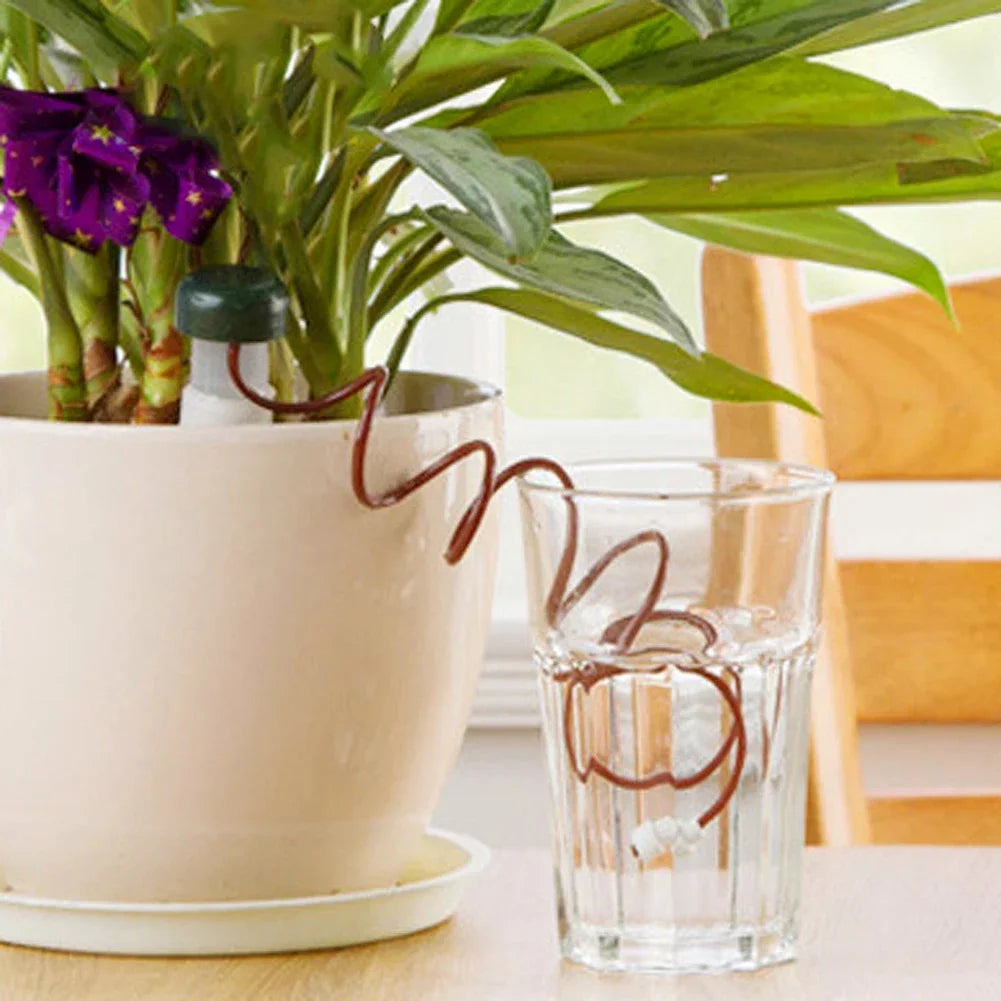 Norvo | AquaTerris Plantevanning System | 8-delers Sett | Selvvannende Keramiske Spyd | Automatisk & For Innendørs Bruk