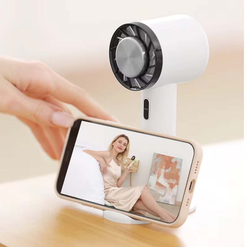 Norvo | Bærbar Oppladbar Campingvifte med 2200mAh Batteri og 3 Hastighetsinnstillinger