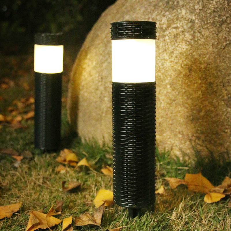 Norvo | Utendørs Solenergi Rattan Sylinderformet LED Hage Gress In-ground Landskapslys