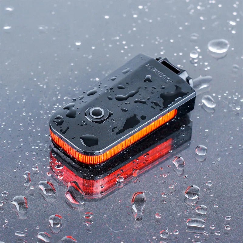 Norvo | USB oppladbart baklys for sykkel med automatisk bremsesensor og 300° synlighet