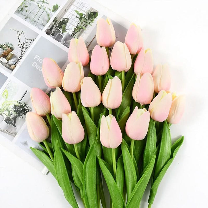 Norvo | Kunstig Tulipanbukett med Realistiske Livaktige Blomster