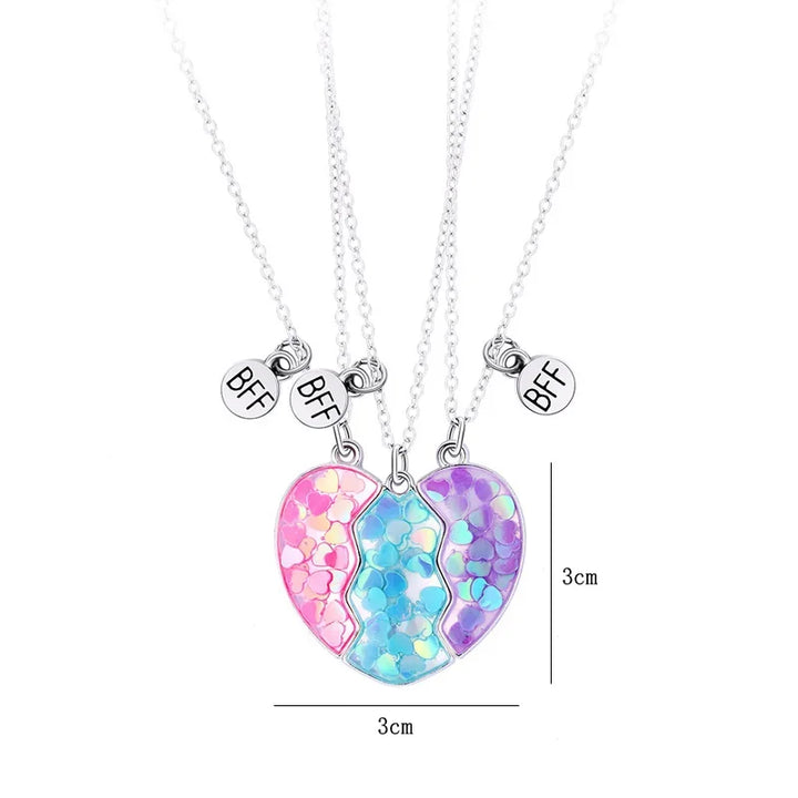Norvo | Magnetic Peach Broken Heart Necklace