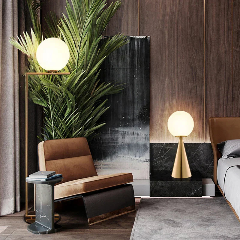 Norvo | Elegant Glass Lamp with Subtle Glow