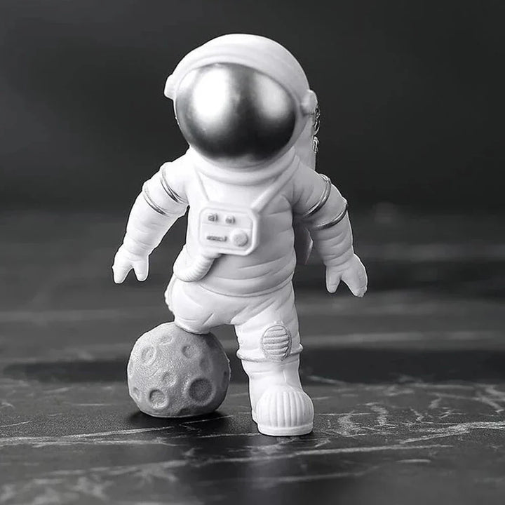 Norvo | Harpiks Astronaut Figur Statue Rom Reisende Skulptur Utdanningsleketøy Skrivebordsdekorasjon Astronaut Modell For Barn Gave