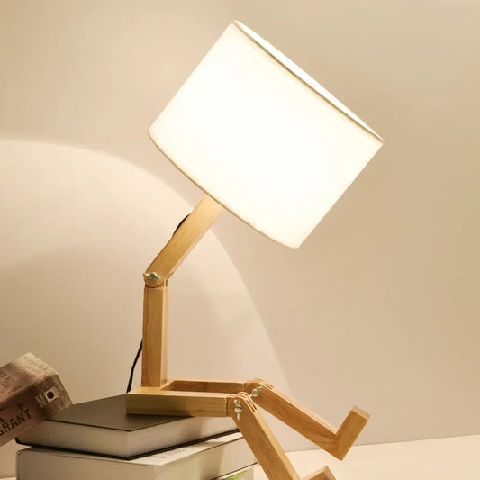 Norvo | Tre lampe med bokholder – Moderen design for hjemmet ditt