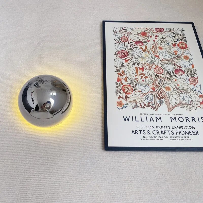 Norvo | AuroraLume – Nordisk Vegglampe i Aluminium og Akryl