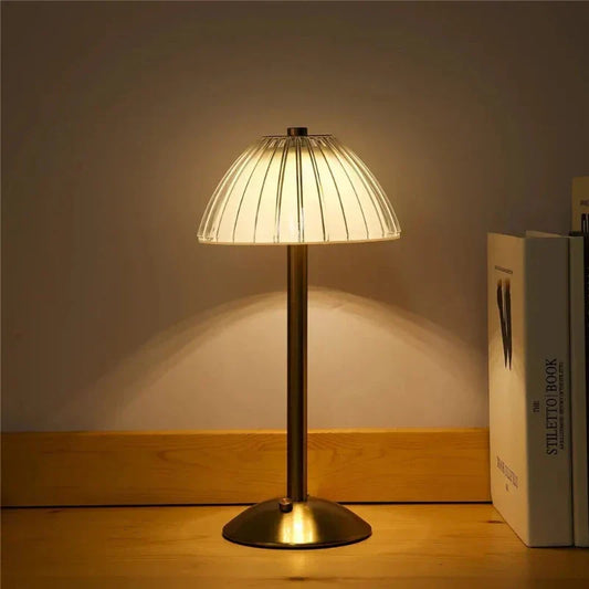 Norvo | Trådlampe med LED og tre fargemodi samt dimmefunksjon