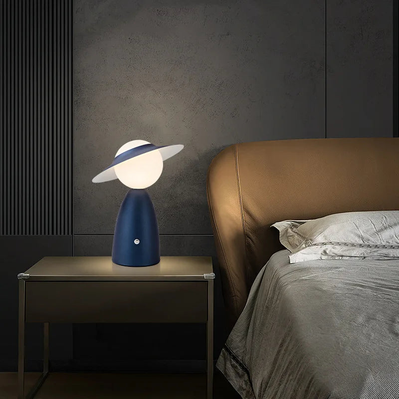 Norvo | Batteri Bordlampe Mann med Hatt