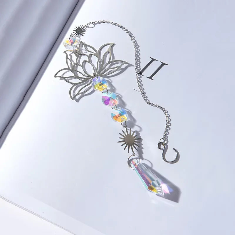 Norvo | Solunara Krystall Vindklokke | Håndlaget Lotus Solfanger | Glass & Metall | For Hage, Vindu & Balkong