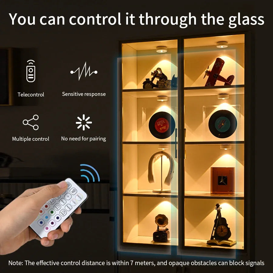 Norvo | LumiFlex LED Spotlight | Trådløs & Oppladbar | RGB & Varme Hvit | Med Fjernkontroll